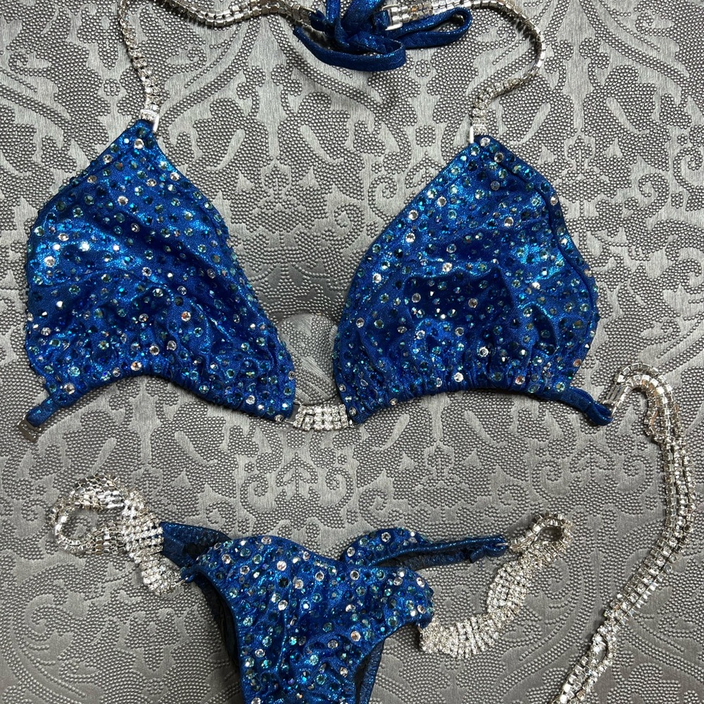 ❤️‍🔥 SOLD Competition Bikini